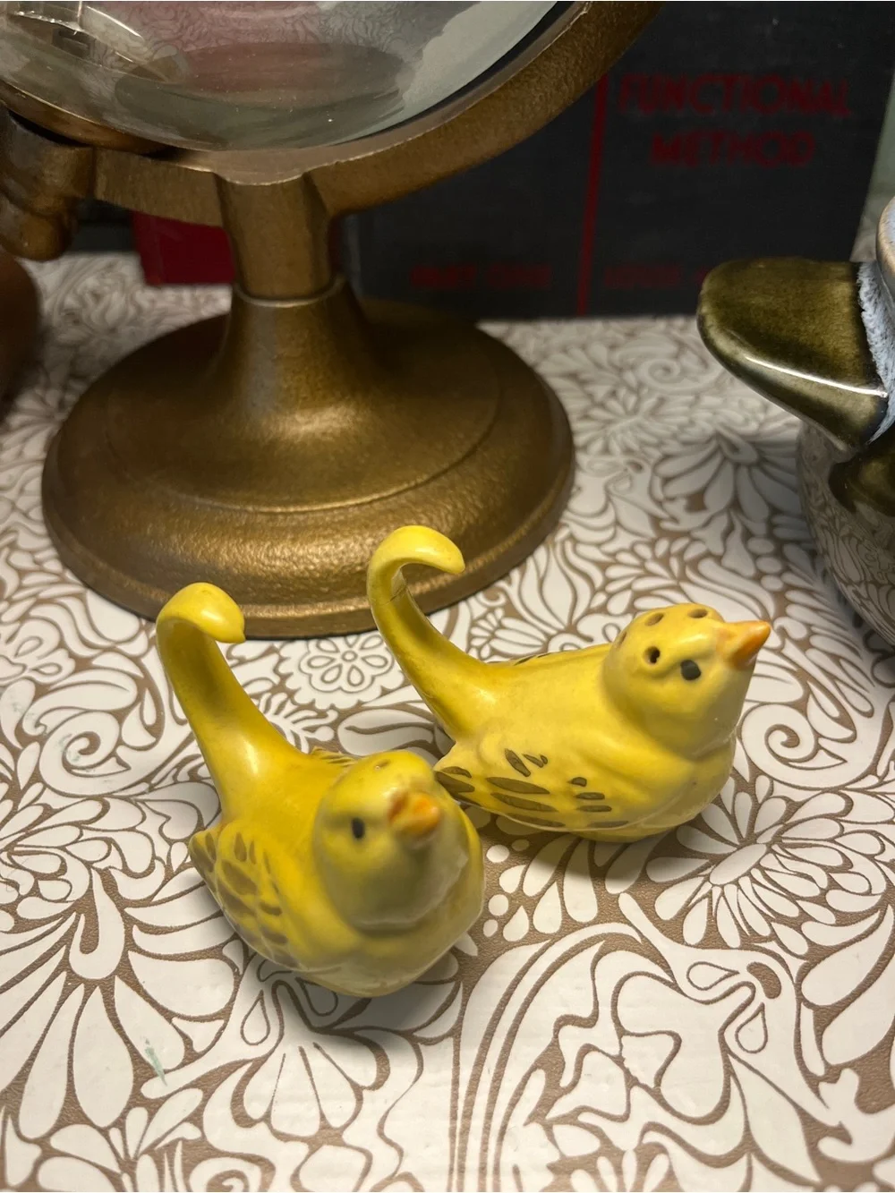Yellow Ceramic Bird Figurine Salt & Pepper Shakers